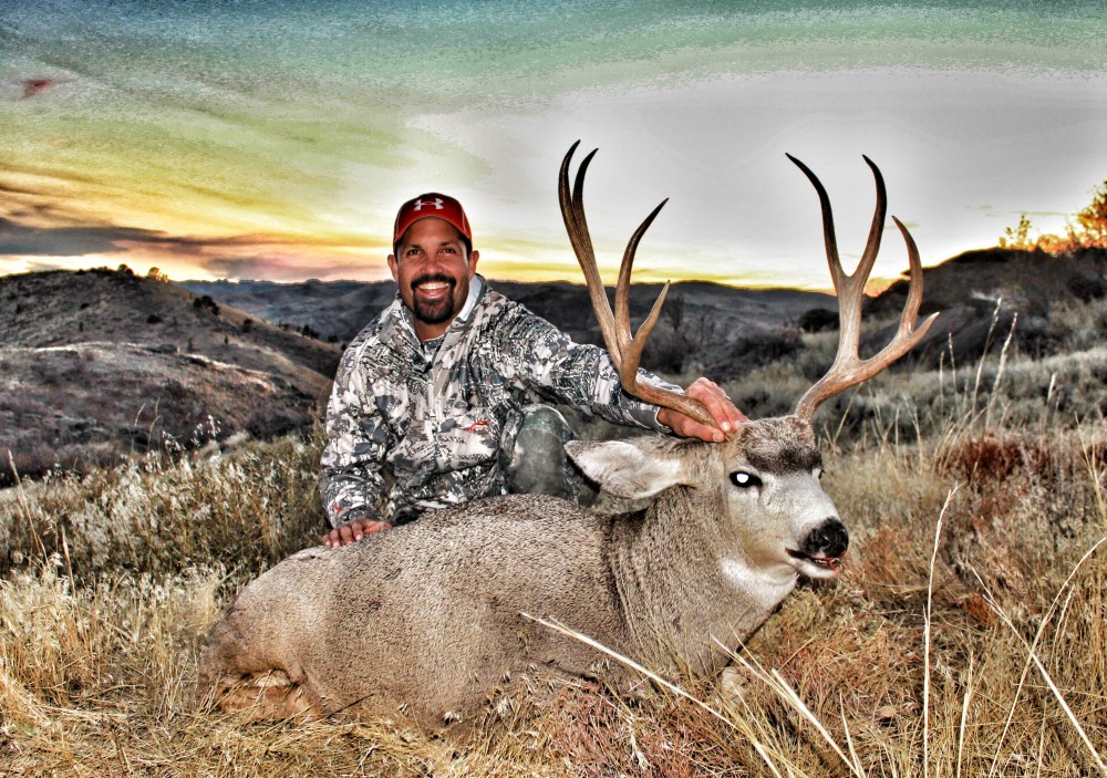 Wyoming Mule Deer Hunting & Whitetail Deer Hunting | The Cross C Ranch ...